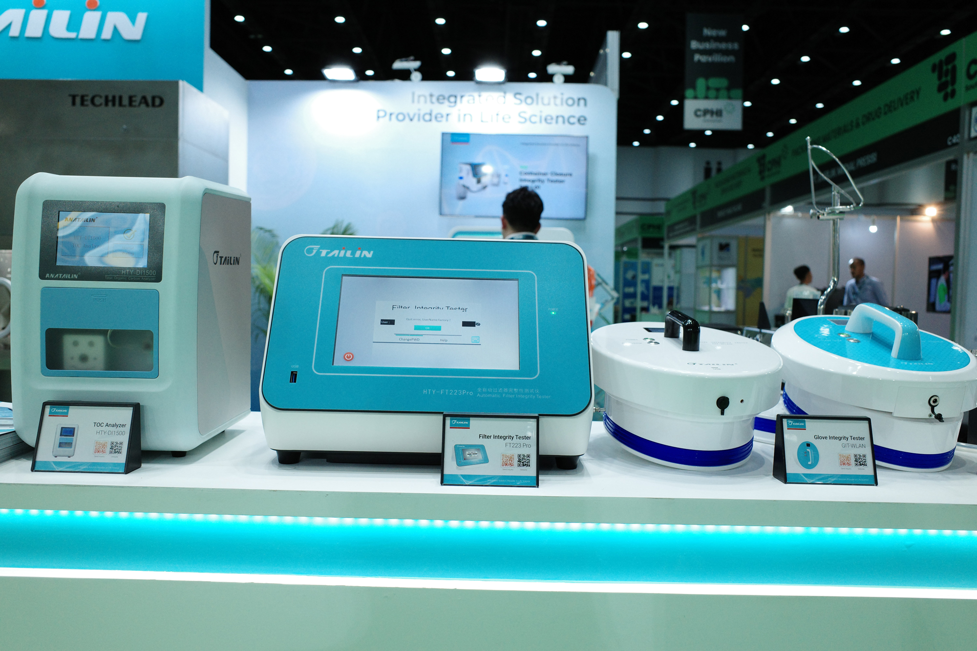 17207754535495711RuW.jpg R0000487.JPG